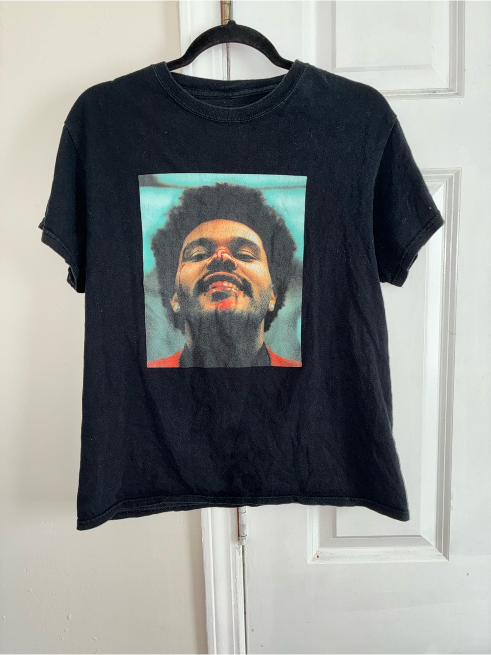 Black Short-Sleeve Graphic Tee with Portrait Print
